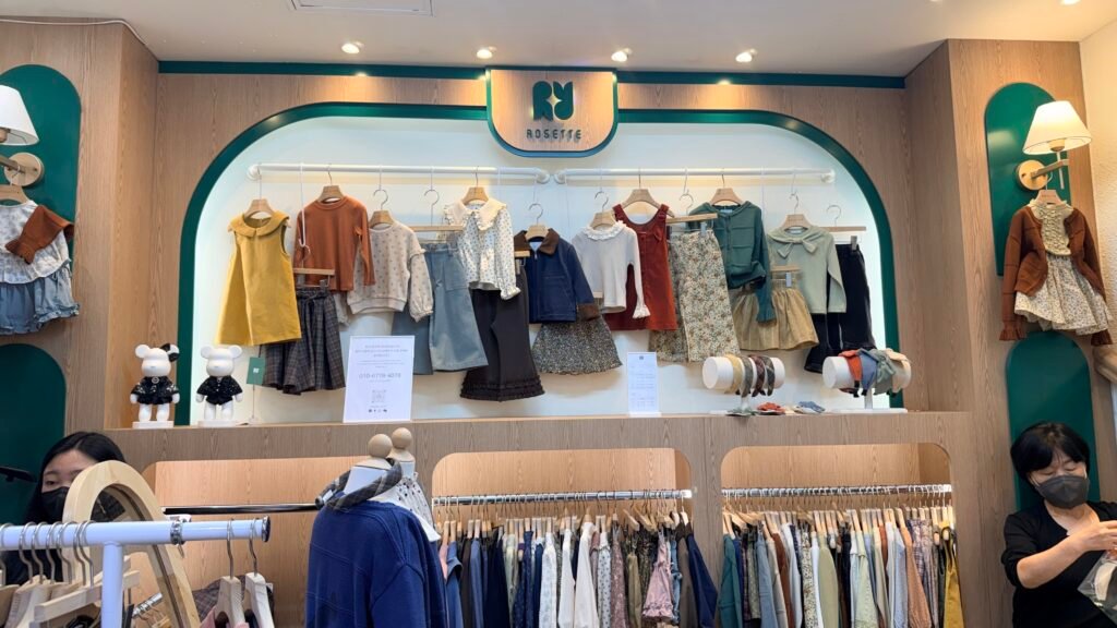 Children’s clothing at ROSETTE in Namdaemun Market