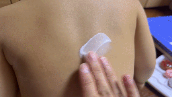 Texture of Primage Nourishing and Moisturizing Cream