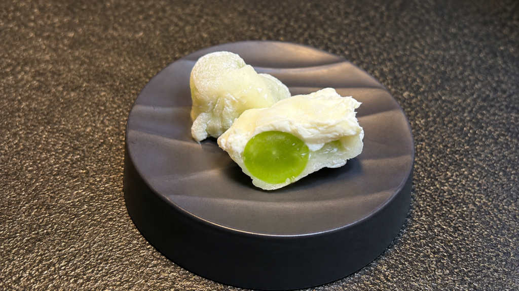 Shine Muscat yogurt mochi from Hanjeongseon